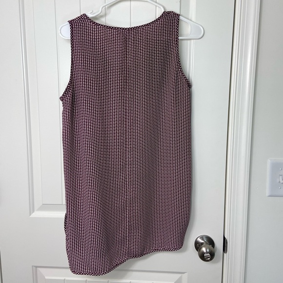 NWOT LOFT women’s maroon geometric print sleeveless lightweight tank top summer - Picture 5 of 6